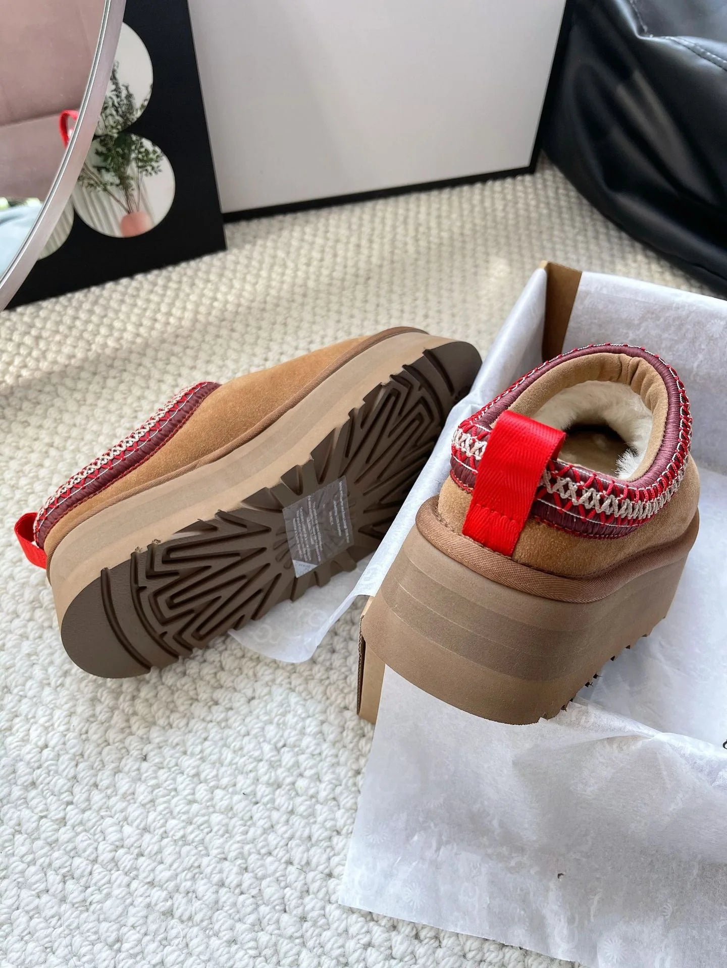 2024 Boston Boots Snow Boots Winter New Cashmere Warm Thick Soles Cotton Shoe for Women New Collection Women Boston Boots Shoes